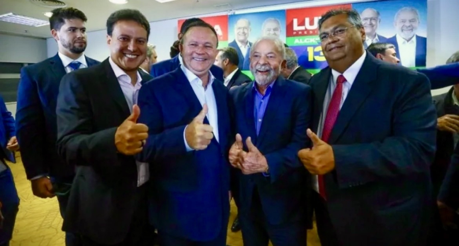 Folha de São Paulo diz que Brandão é responsável por “bagunça no palanque de Lula