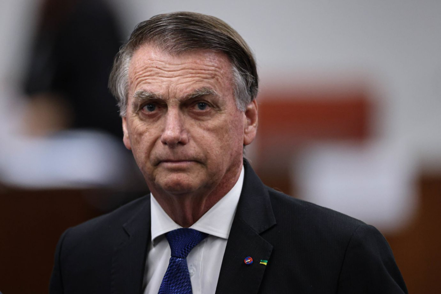 PGR se manifesta a favor de domiciliar para Bolsonaro