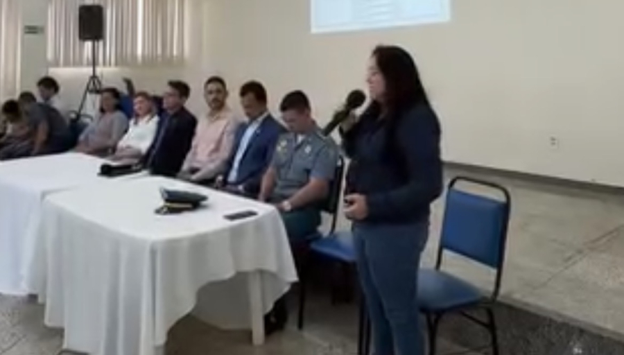 Poder público e sociedade civil de Açailândia se reúne para discutir a situação das pessoas de rua na cidade e seus impactos