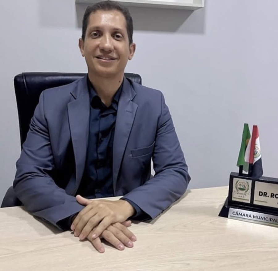 Dr. Rodrigo tem requerimento aprovado para construção de quadra de areia no Córrego Novo