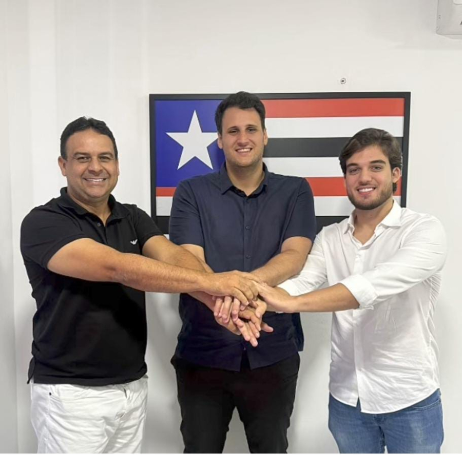     Sem apoio de Felipe Camarão, sobrinho se aproxima do grupo Brandão