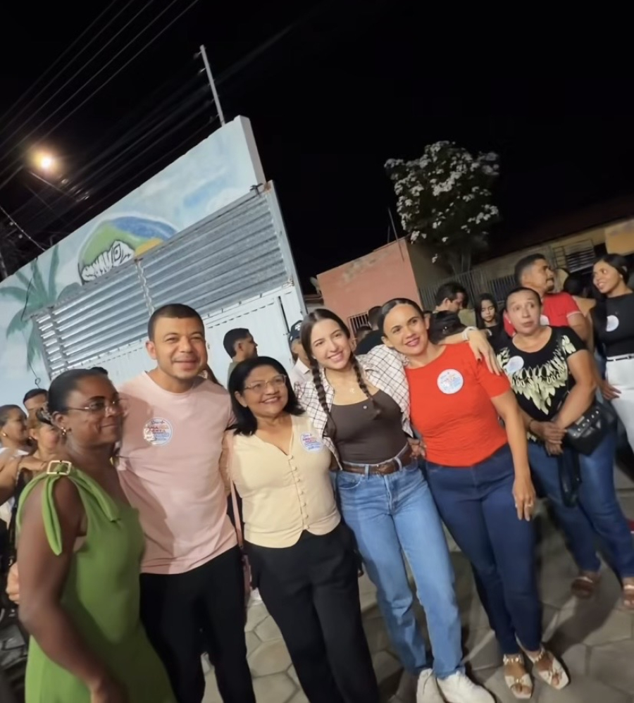 Em Caxias, Amanda Gentil participa de reunião com servidores e lideranças políticas