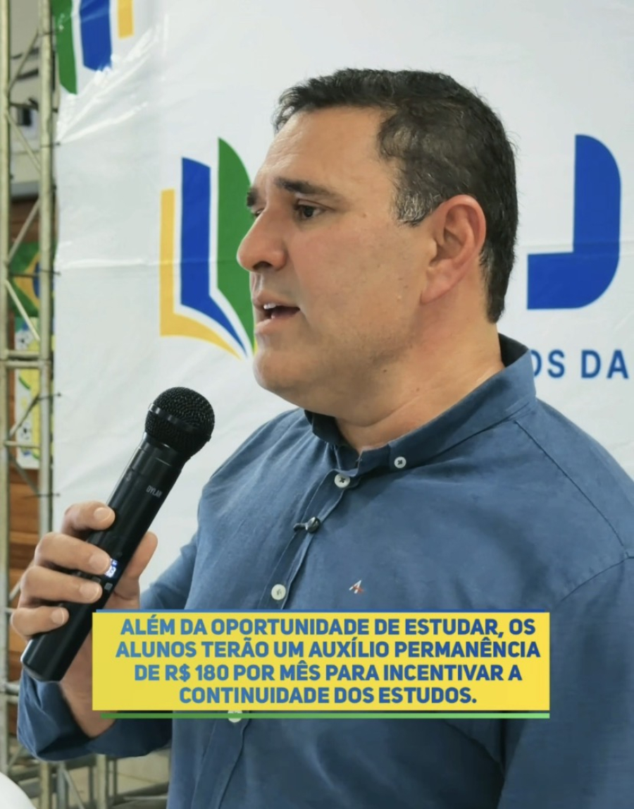 Prefeito Benjamim de Oliveira lança em Açailândia o programa Avança EJAI