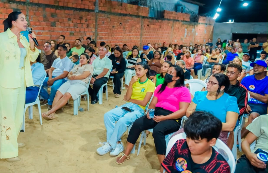 Daniella amplia agenda política e mira reeleição com atuação que ultrapassa sua base eleitoral