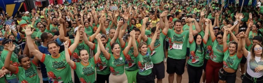 Corrida Caboclo do Sertão: evento reuniu milhares de corredores sob organização de Luiza do Friagro