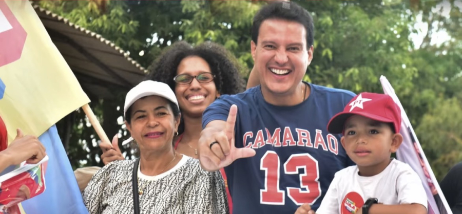Após crescer na Quaest, Camarão participa de carreata do Lula em Açailândia
